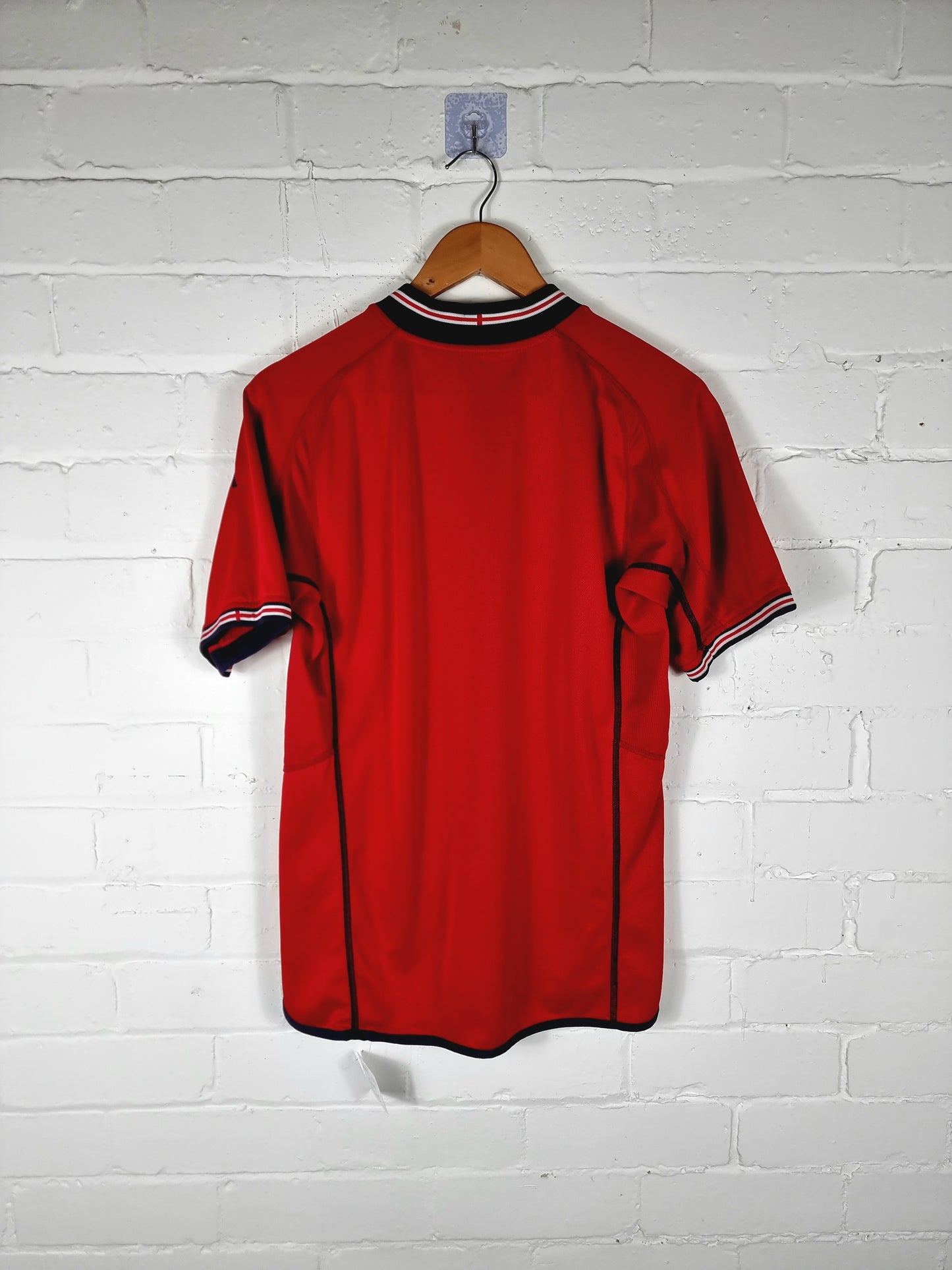 Umbro England 2002/04 Reversible Away Shirt Small