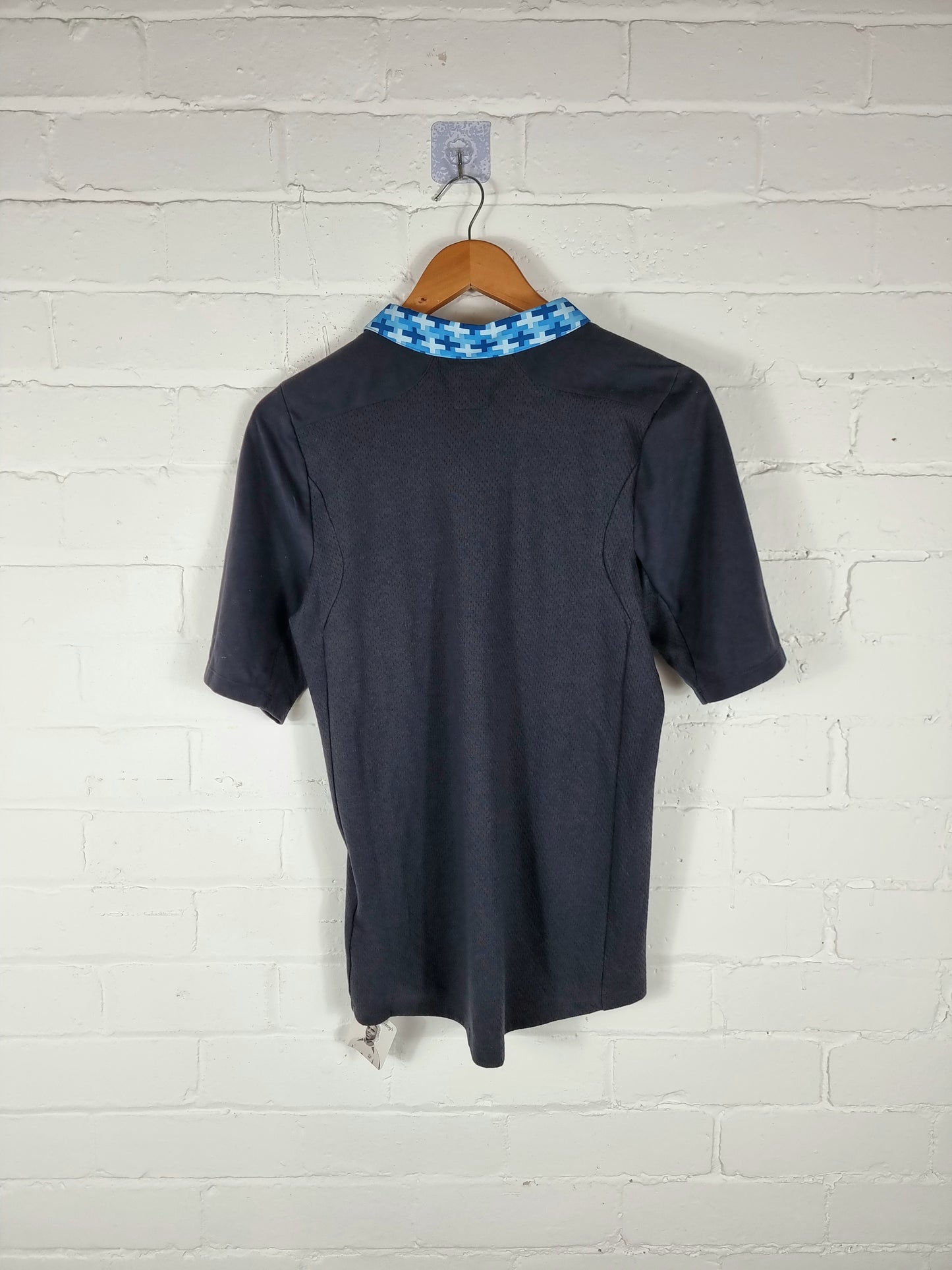 Umbro England 2011/2013 Deadstock Signed Limited Edition Away Shirt Small