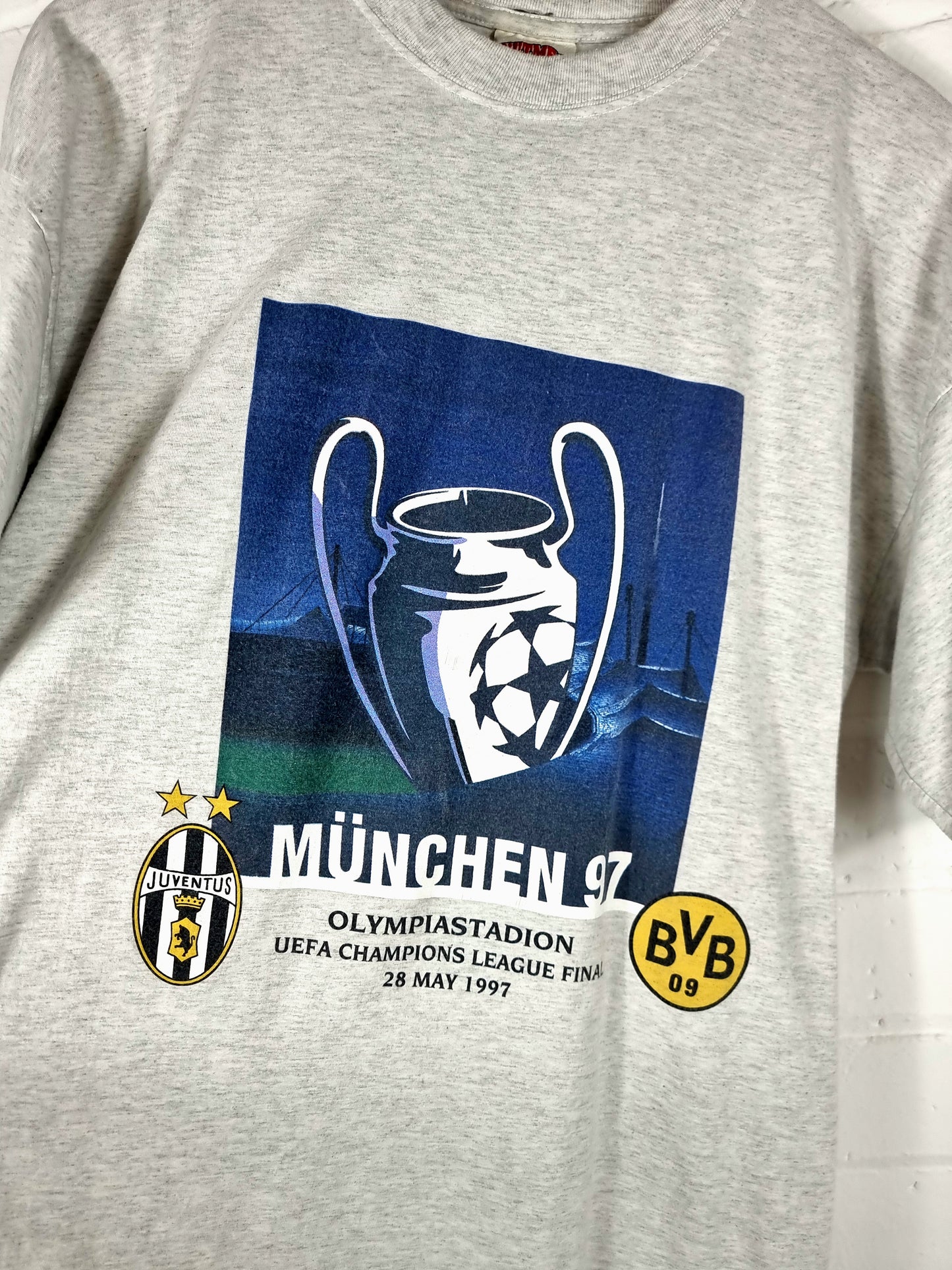 Nutmeg 1997 Champions League Final Cotton T-Shirt Large