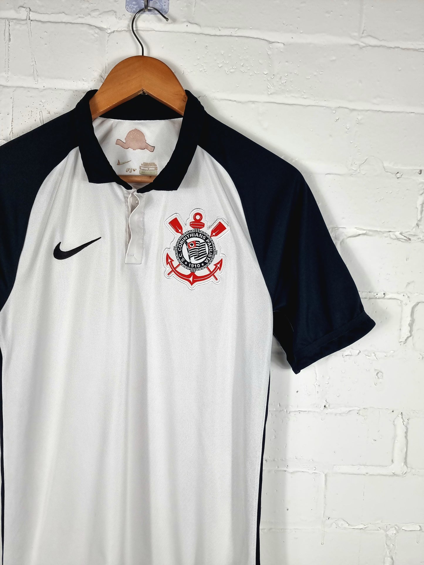 Nike Corinthians 2015/16 Home Shirt Small