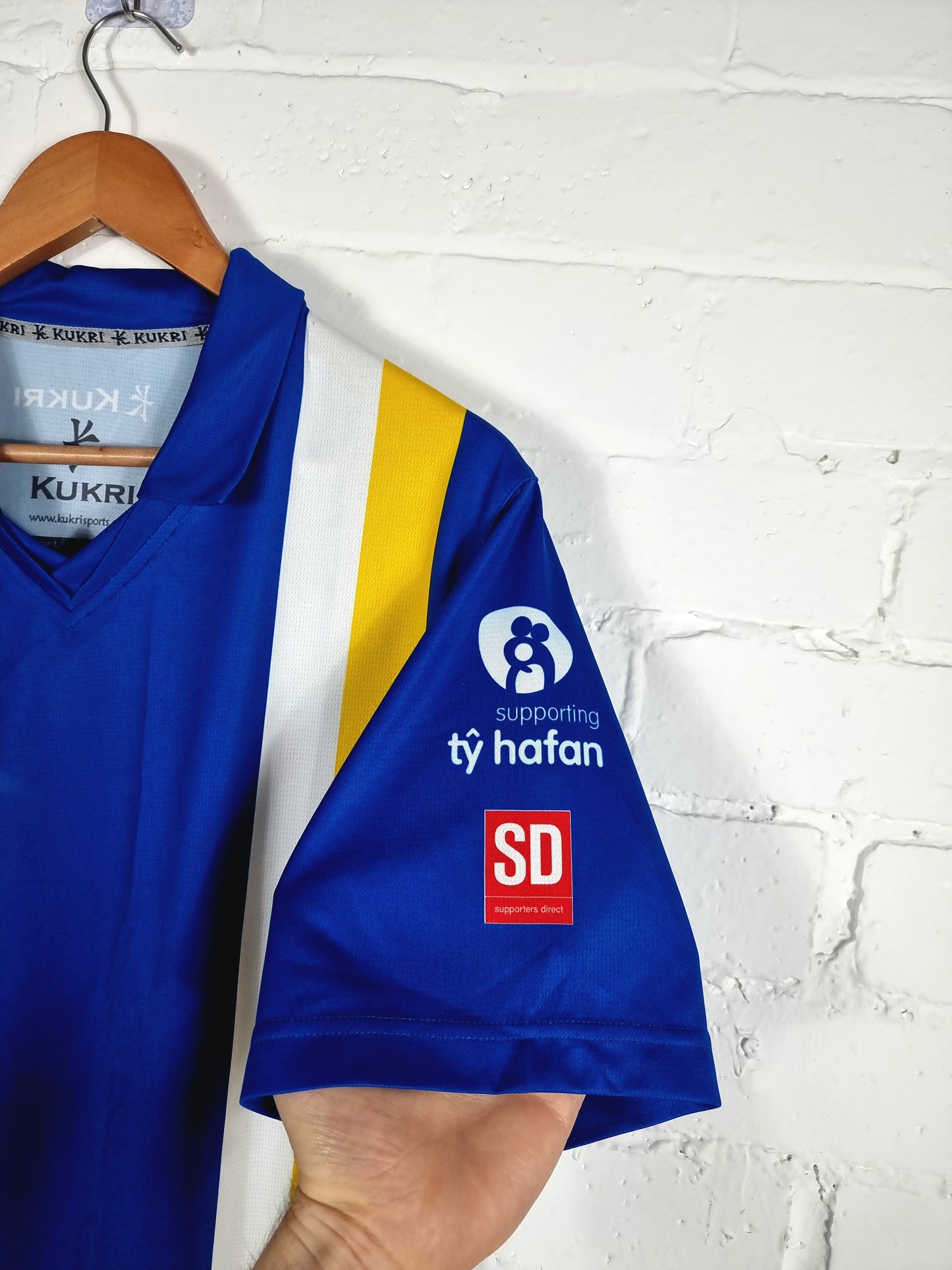 Kukri Cardiff City 2014 Supporters Trust Home Shirt Large