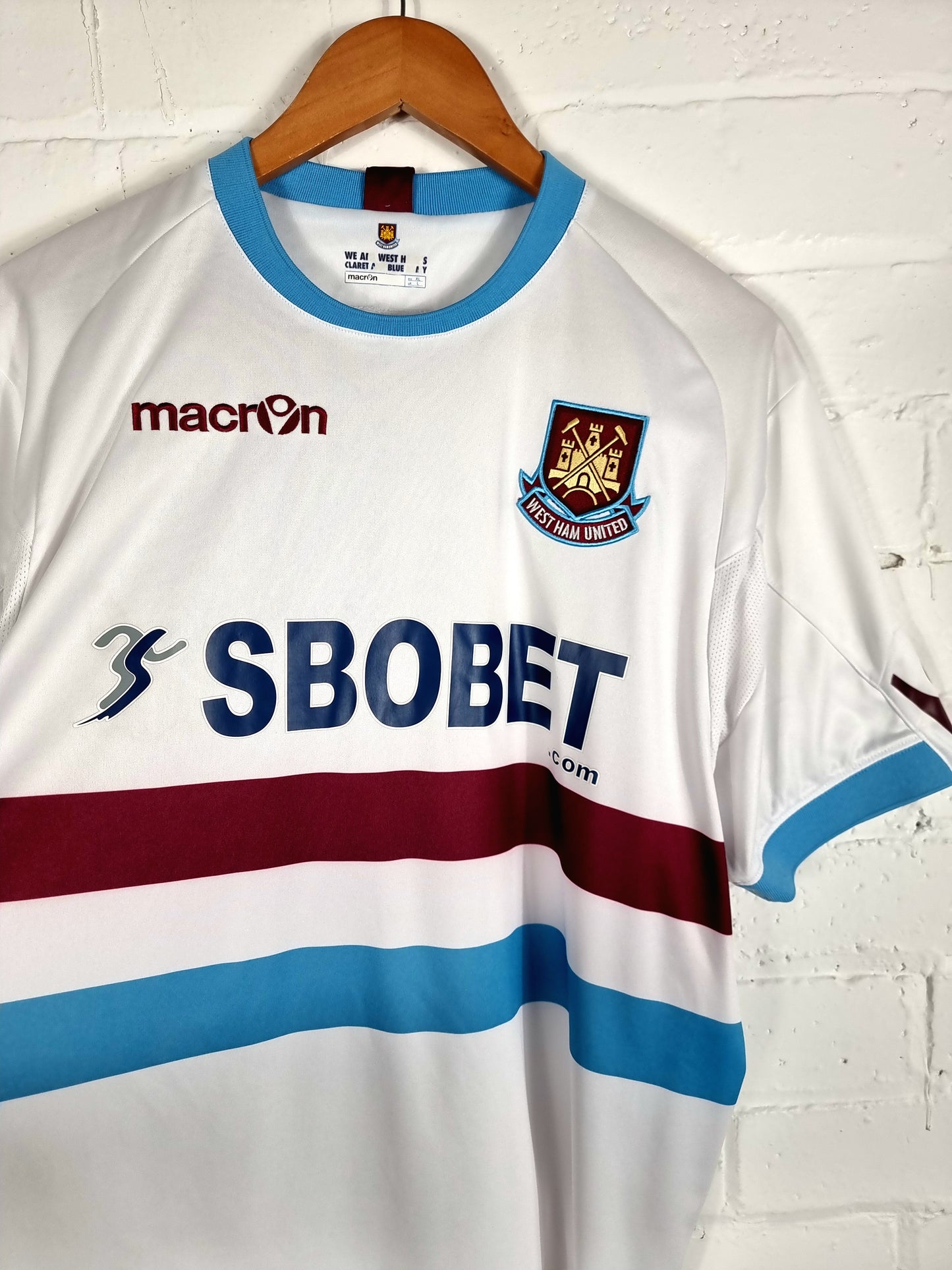 Macron West Ham United 2010/12 Away Shirt Large