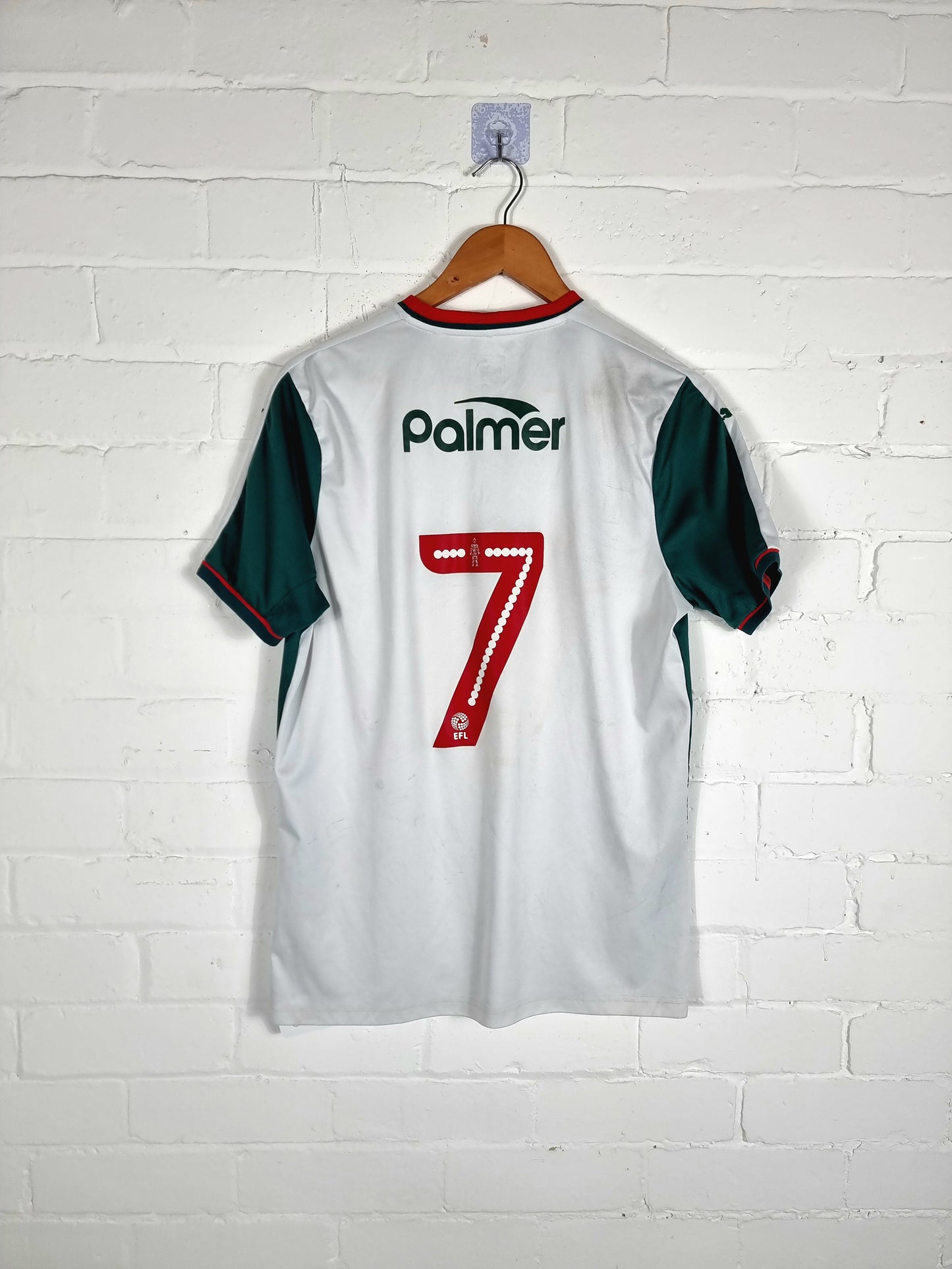 Puma Barnsley 2017/18 Away Shirt Large