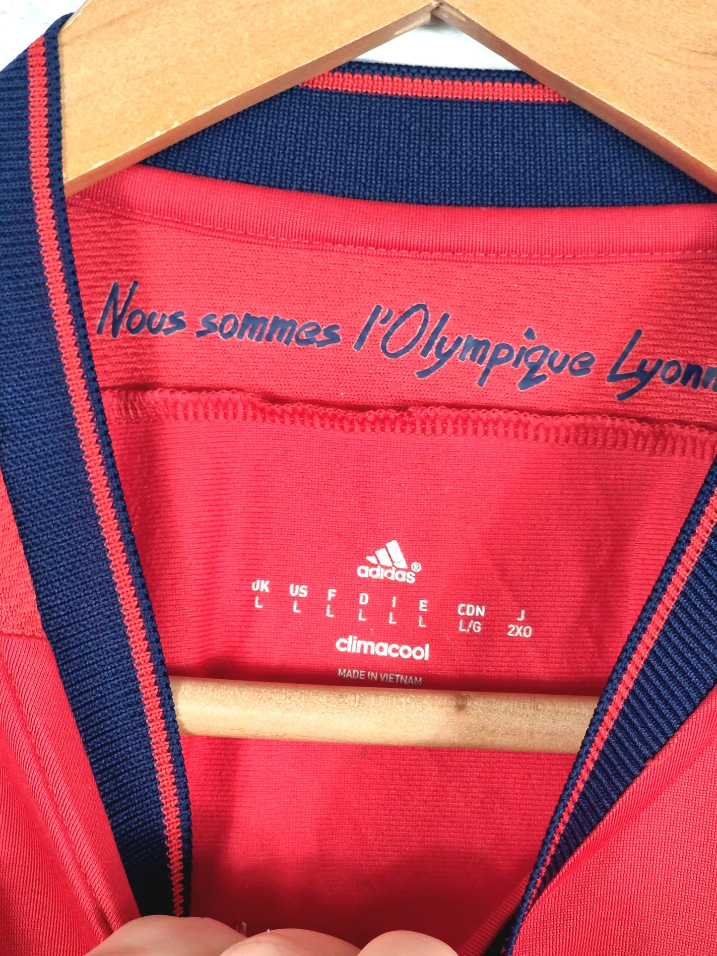 Adidas Lyon 2015/16 Away Shirt Large