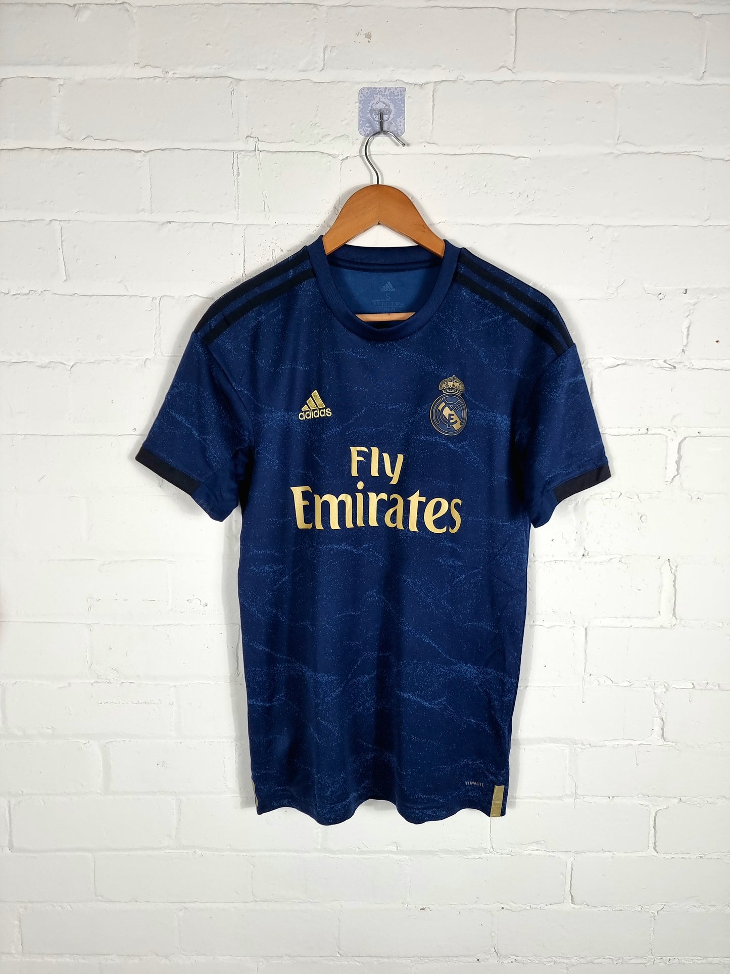 Adidas Real Madrid 2019/20 Away Shirt Small