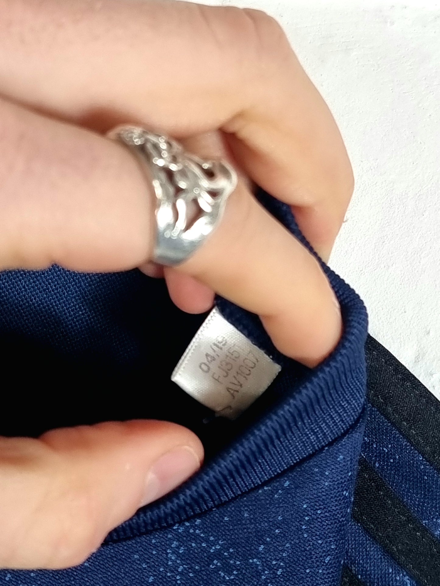 Adidas Real Madrid 2019/20 Away Shirt Small