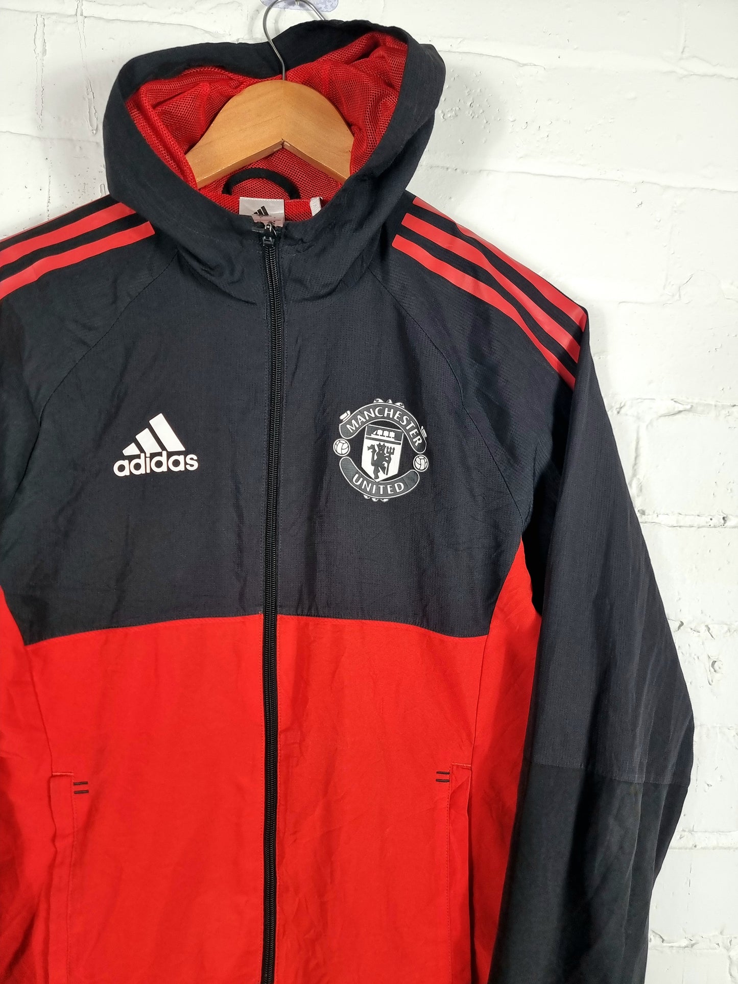 Adidas Manchester United 2017/18 Presentation Jacket Small