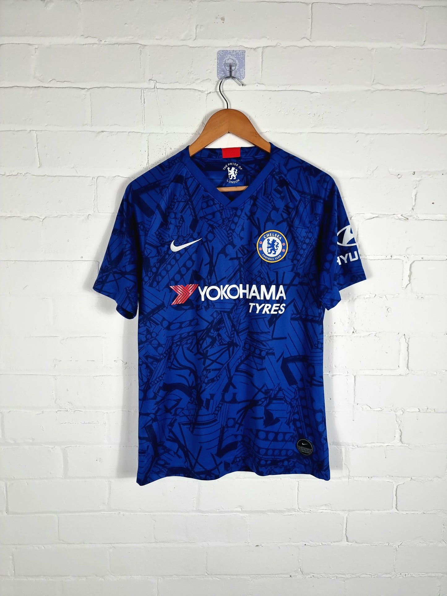 Nike Chelsea 2019/20 Home Shirt Medium