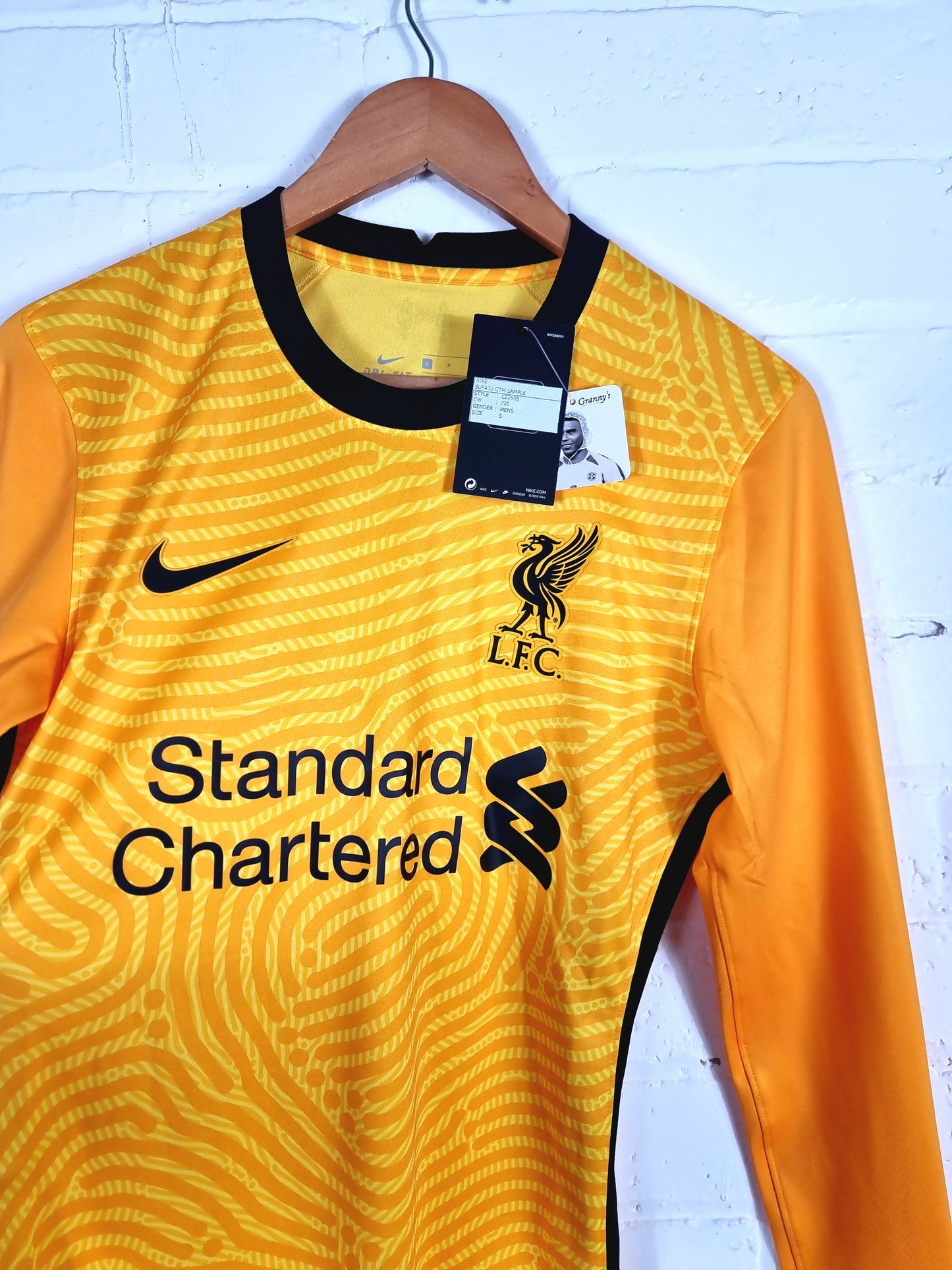 Nike Liverpool 2020/21 BNWT Player Spec Sample Long Sleeve Goalkeeper Shirt Small