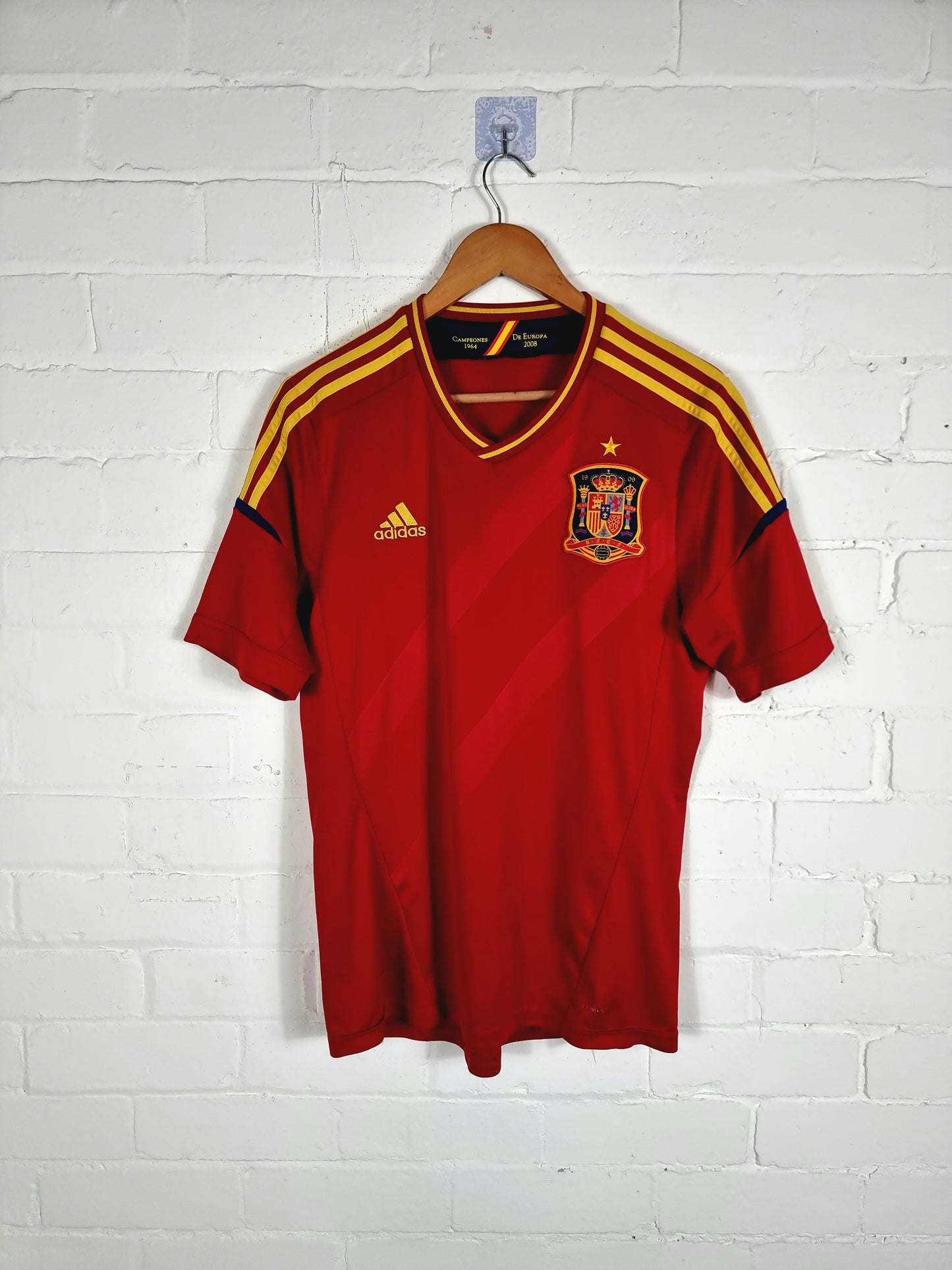 Adidas Spain 2012/13 Home Shirt Medium