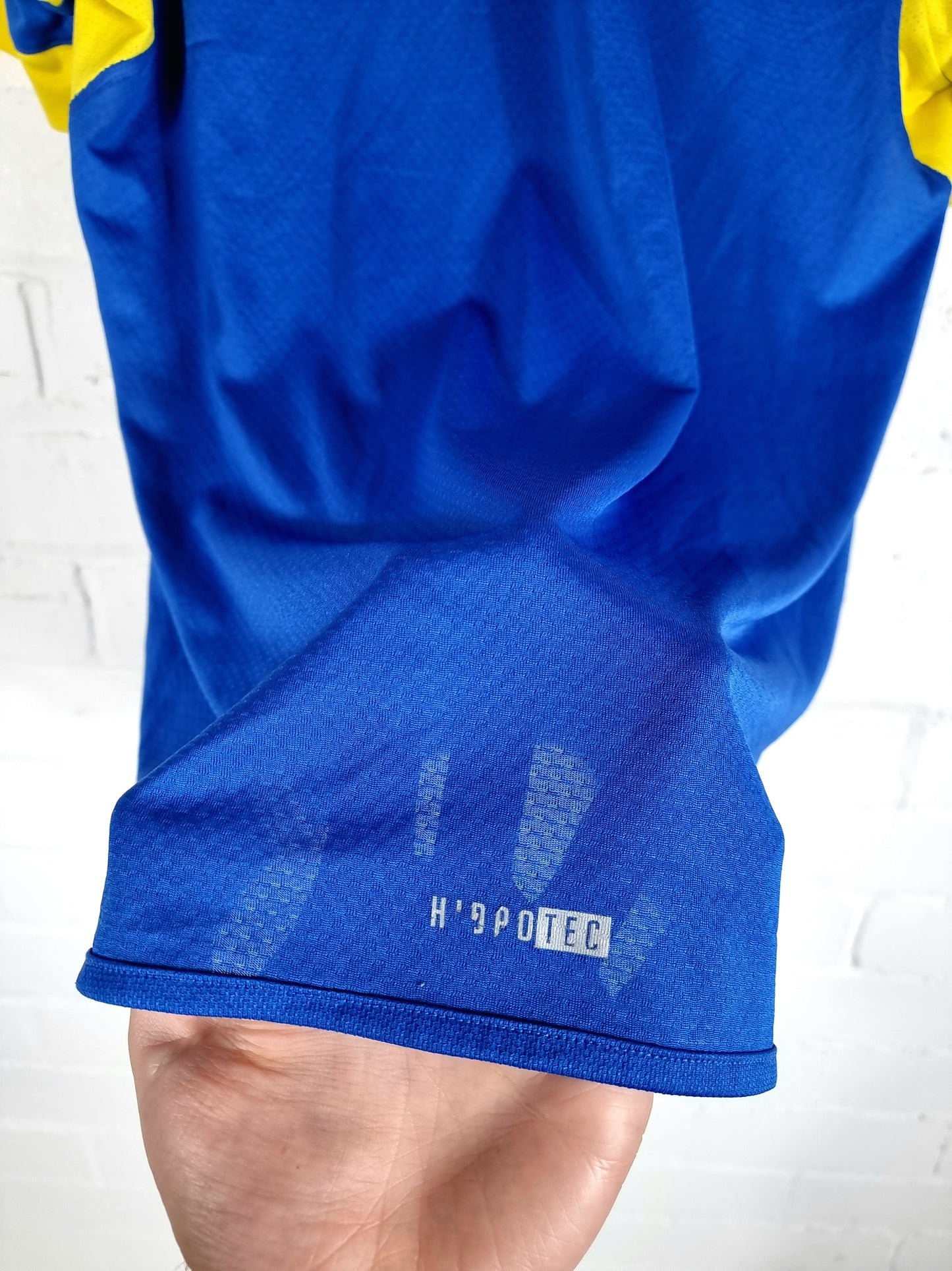 Marathon Ecuador 2014/2015 Away Shirt Medium