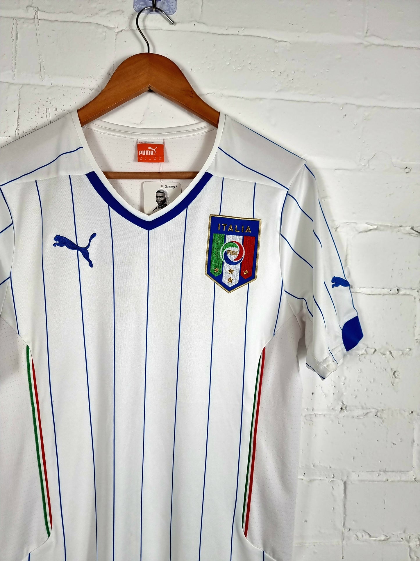 Puma Italy 2014/16 Away Shirt Medium