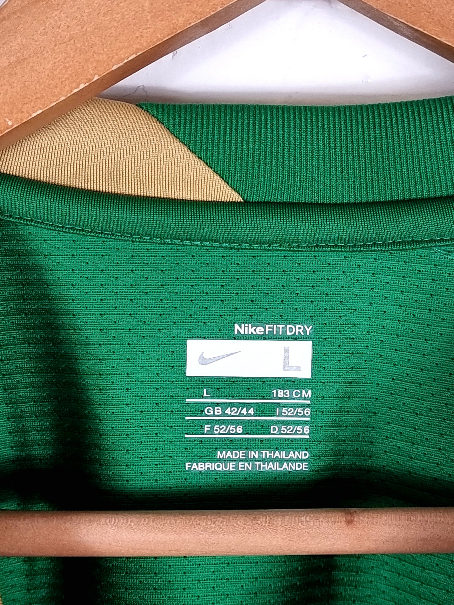 Nike Portugal 2008/10 Training Shirt Large