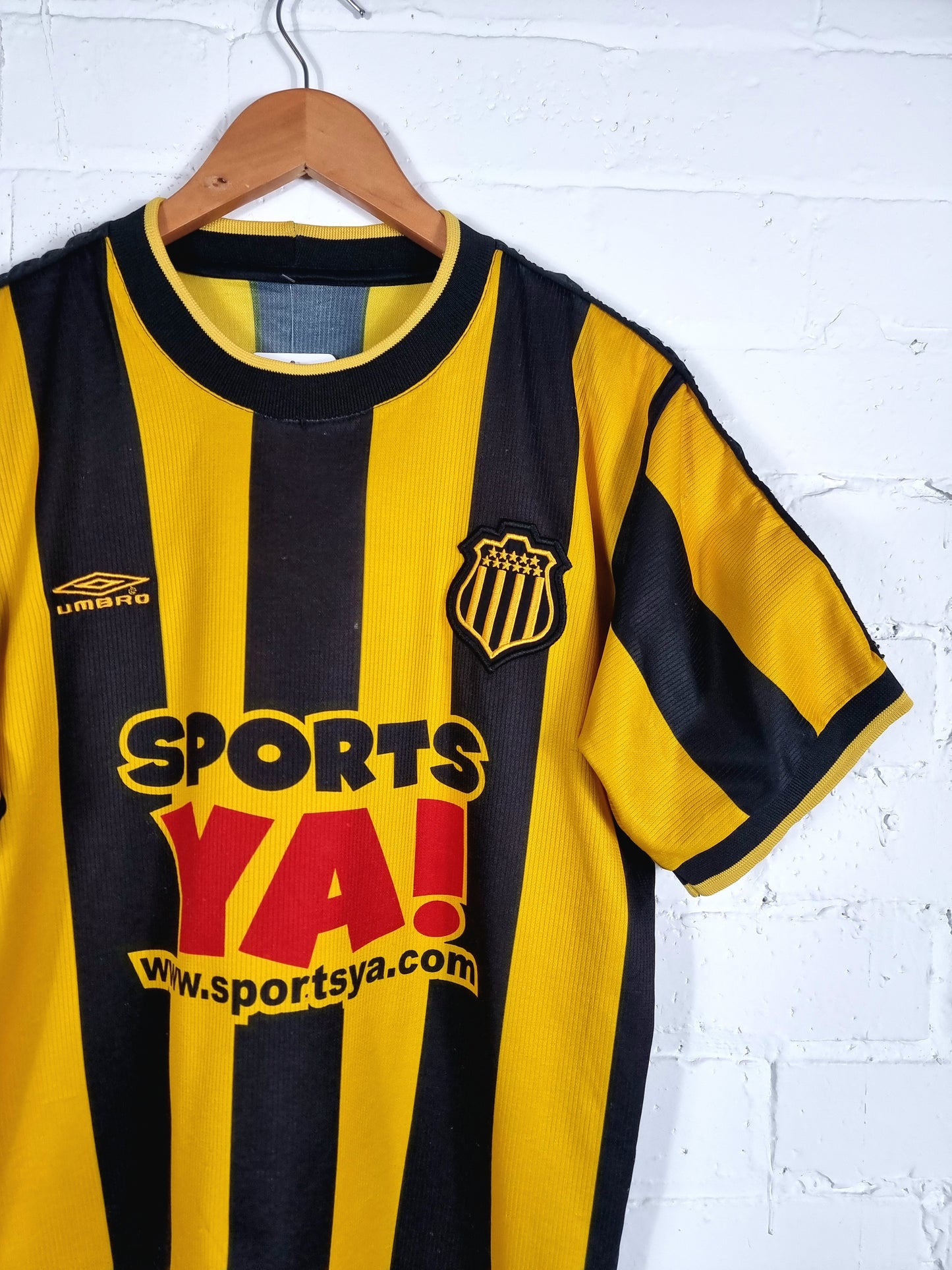 Umbro Penarol 2000/01 '10 (Bengochea)' Home Shirt Medium