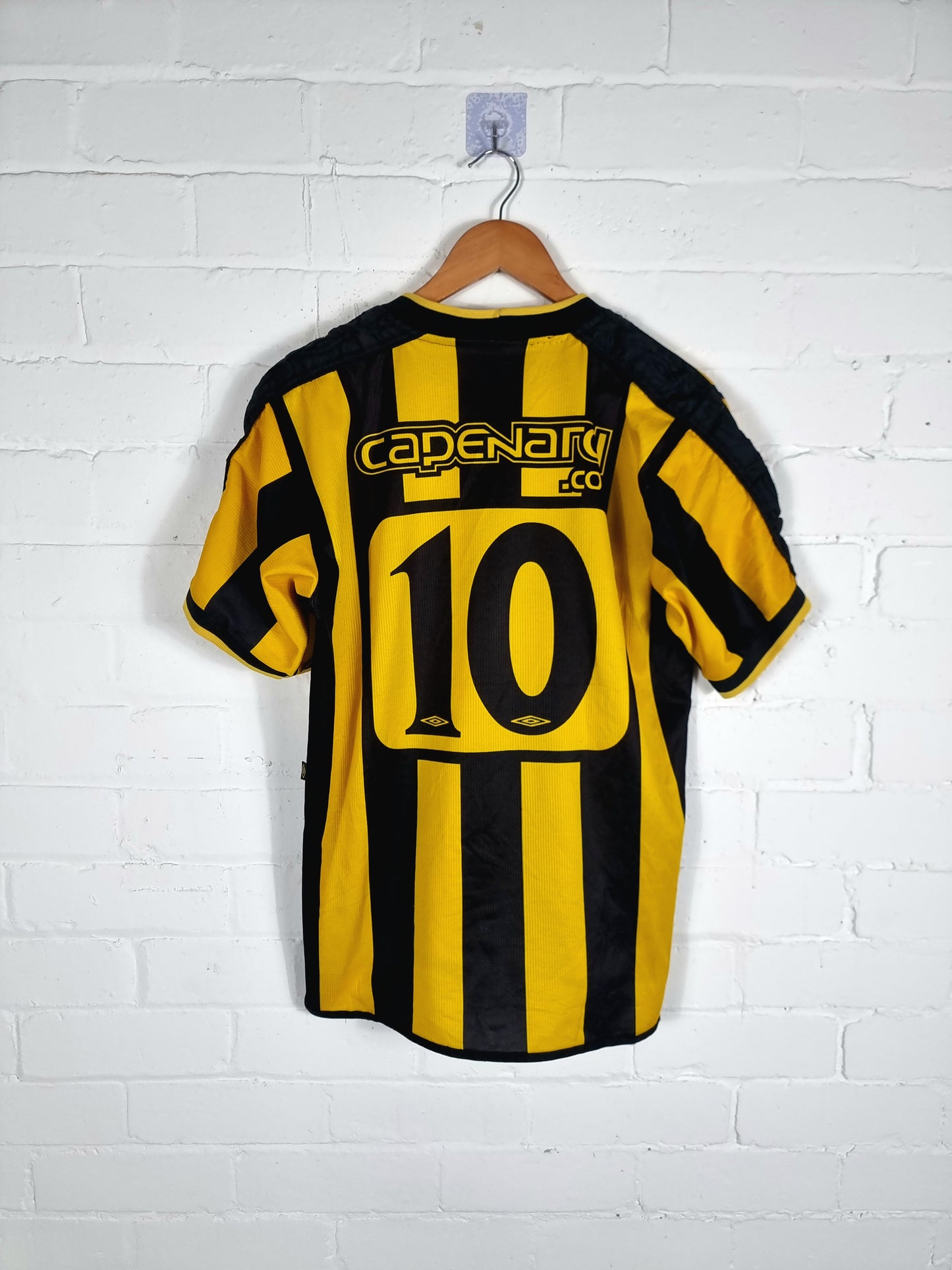 Umbro Penarol 2000/01 '10 (Bengochea)' Home Shirt Medium