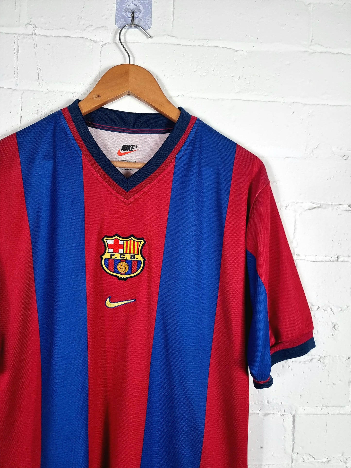Nike Barcelona 1998/00 Home Shirt Medium