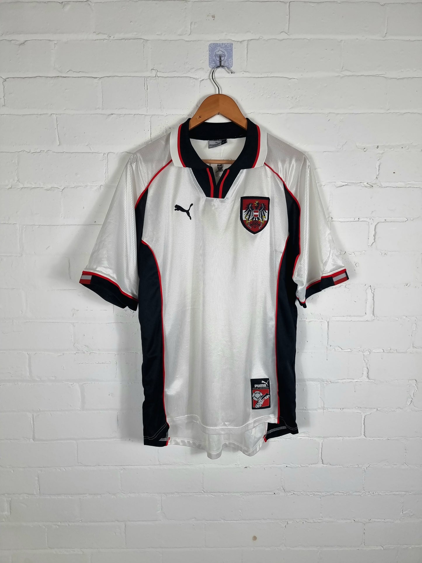 Puma Austria 1998/00 Home Shirt Large