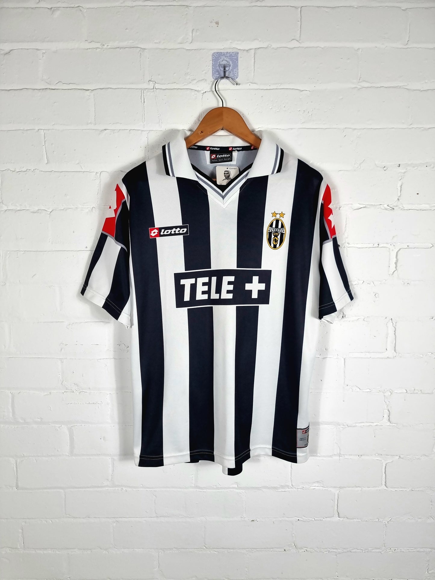 Lotto Juventus 2000/01 Home Shirt Medium