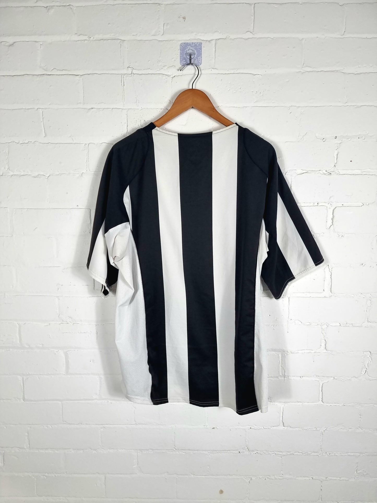 Nike Juventus 2004/05 Home Shirt XL