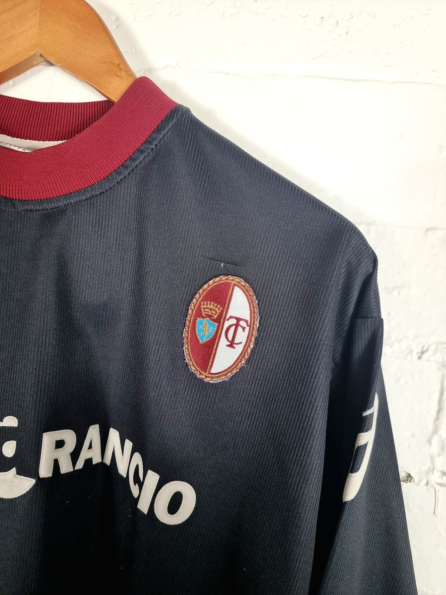 Asics Torino 2001/2002 Long Sleeve Training Shirt Large