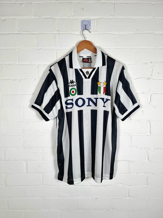 Kappa Juventus 1995/96 Home Shirt Large