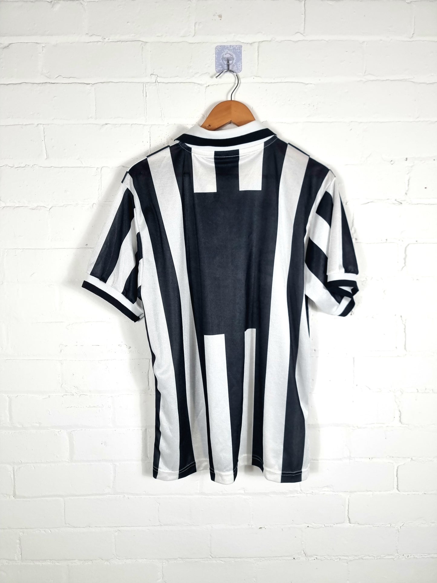 Kappa Juventus 1995/96 Home Shirt Large