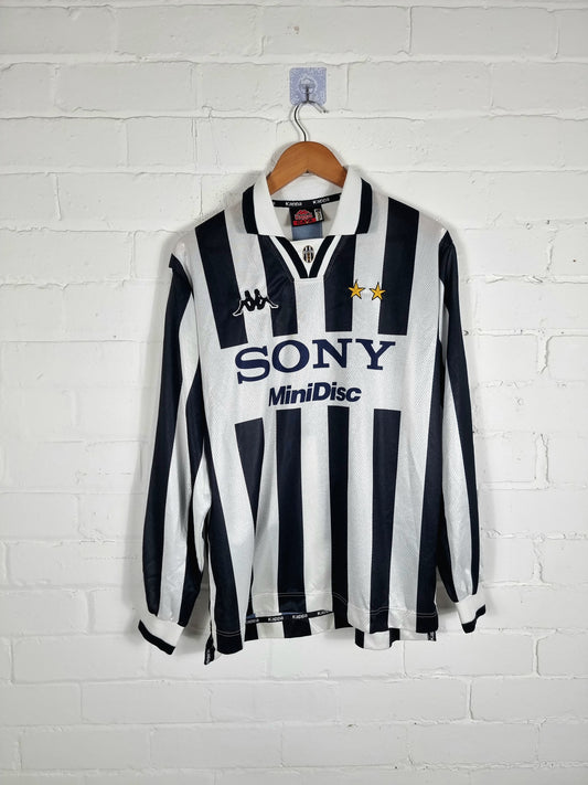 Kappa Juventus 1995/97 Long Sleeve Home Shirt Medium