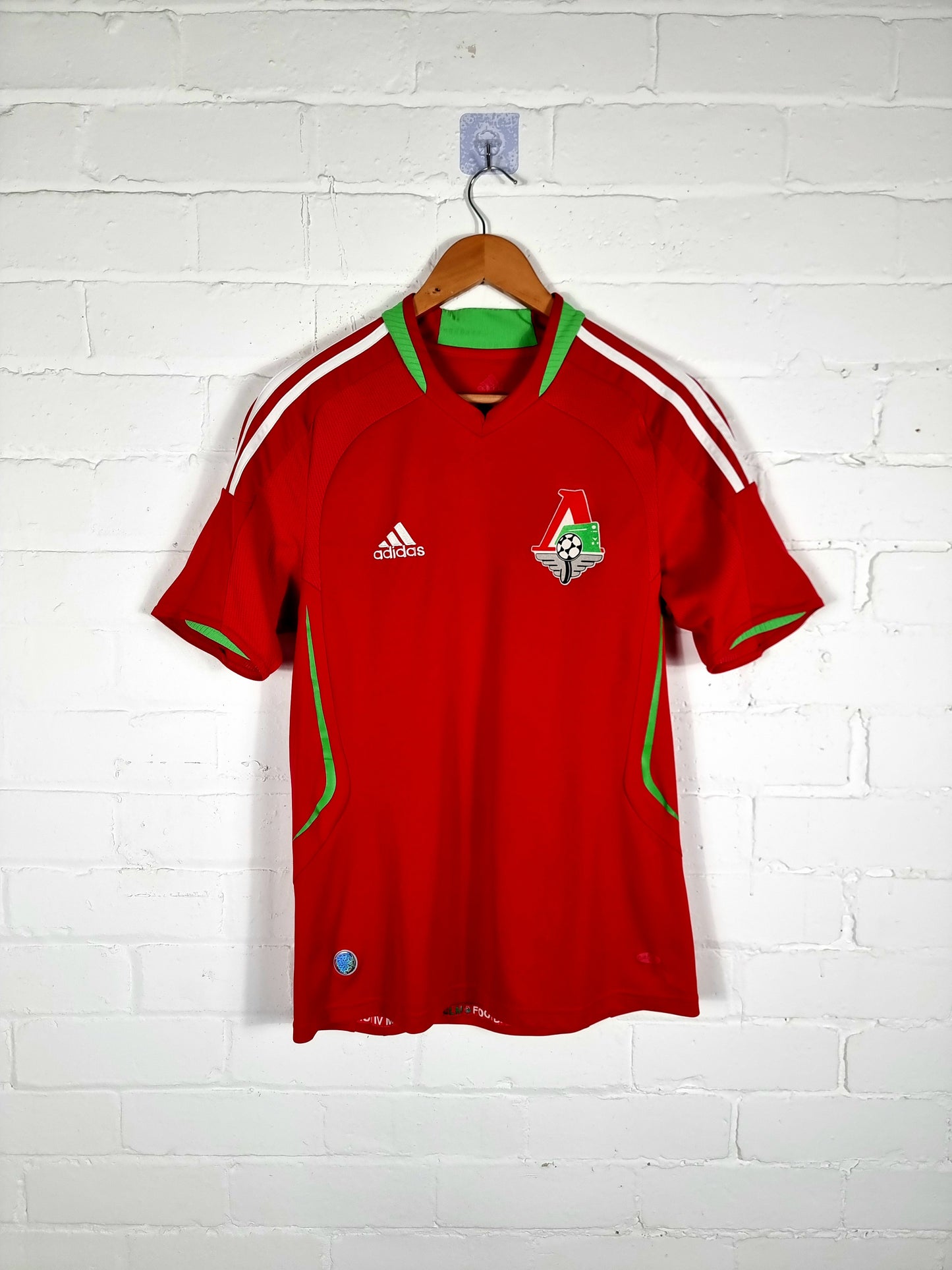 Adidas Lokomotiv Moscow 2009/10 Home Shirt Small