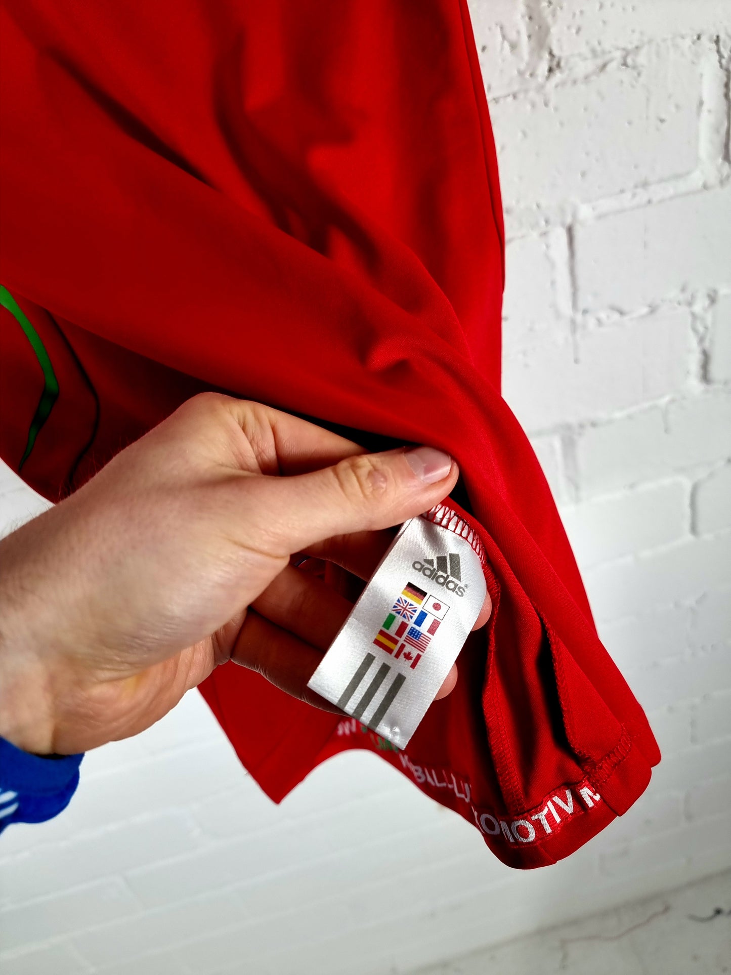 Adidas Lokomotiv Moscow 2009/10 Home Shirt Small