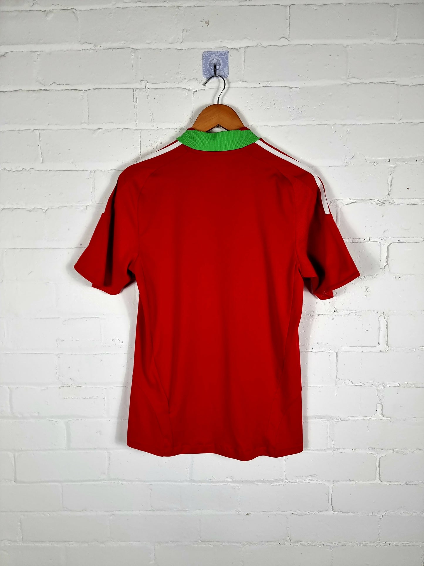 Adidas Lokomotiv Moscow 2009/10 Home Shirt Small