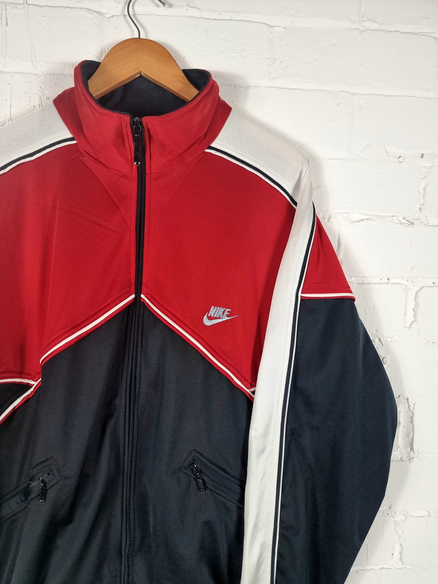 Nike 1990s Vintage Sport & Fitness Track Jacket Medium
