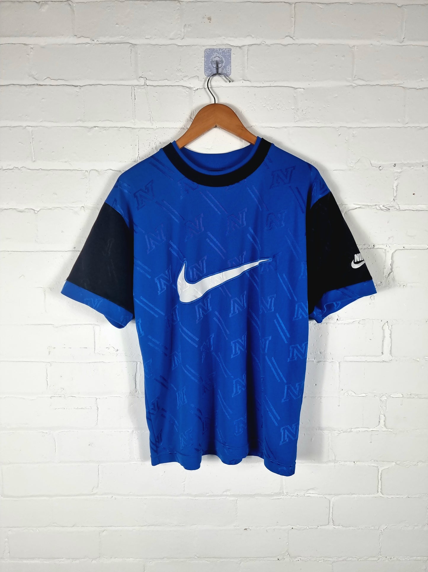 Nike Premier 1990s Vintage Sports Training Shirt Medium