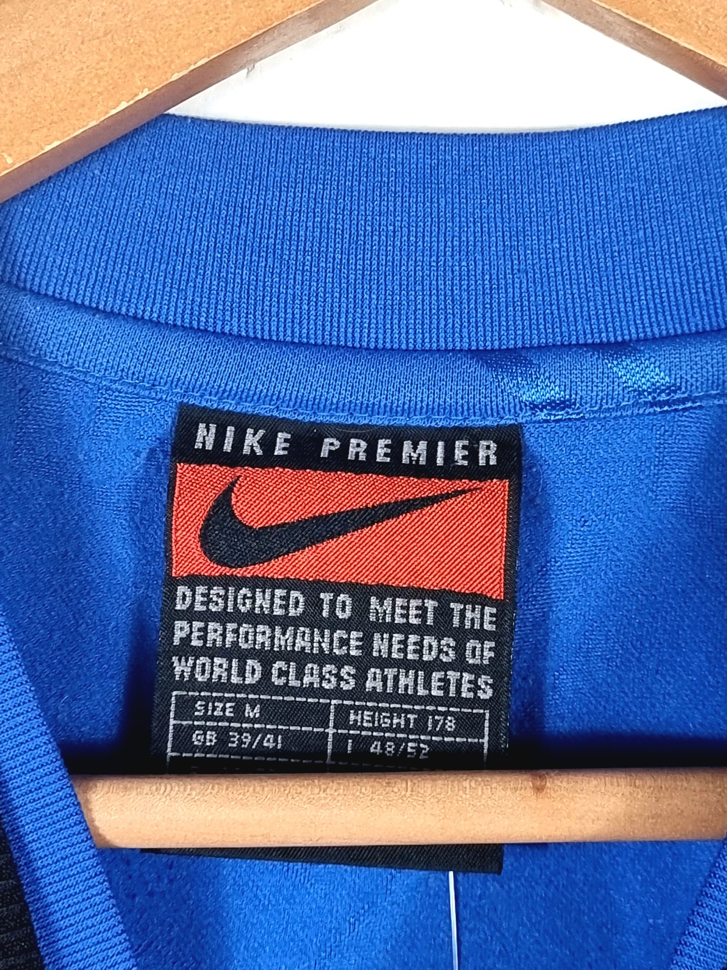 Nike Premier 1990s Vintage Sports Training Shirt Medium