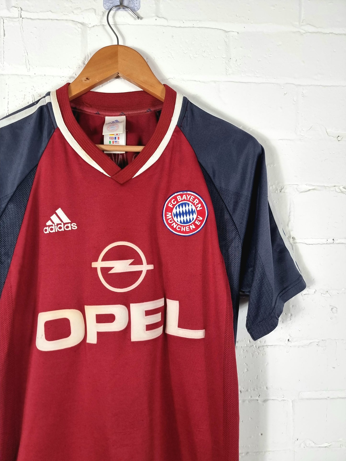 Adidas Bayern Munich 2001/02 Home Shirt Small