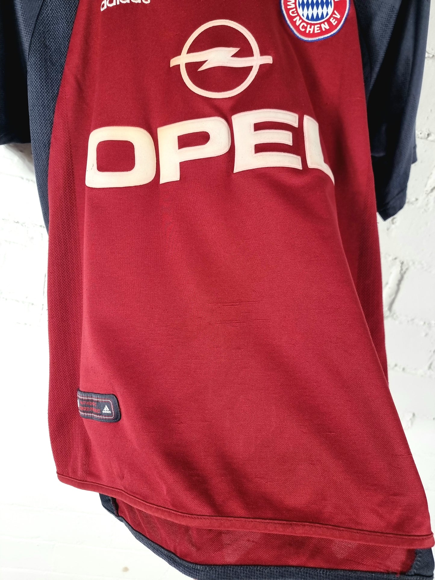 Adidas Bayern Munich 2001/02 Home Shirt Small
