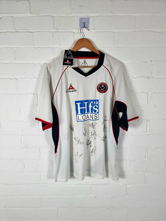 Le Coq Sportif Sheffield United 2005/2007 Deadstock Squad Signed Away Shirt Large