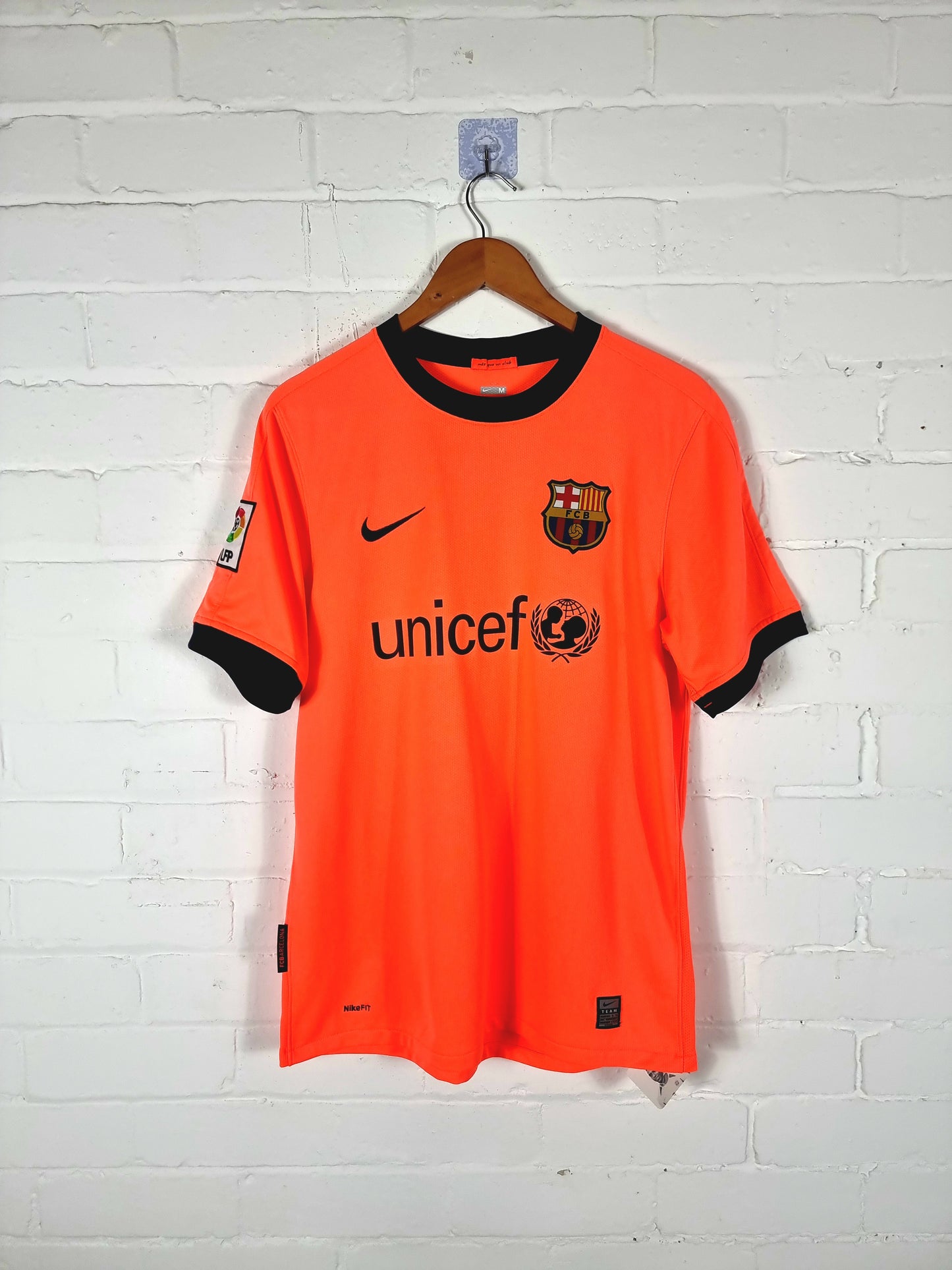 Nike Barcelona 2009/10 'Messi 10' Away Shirt Medium