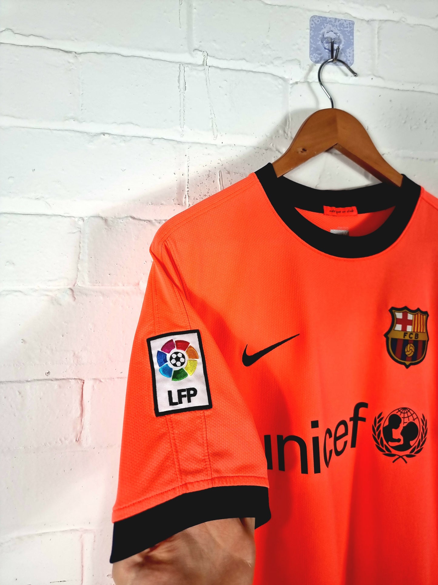 Nike Barcelona 2009/10 'Messi 10' Away Shirt Medium