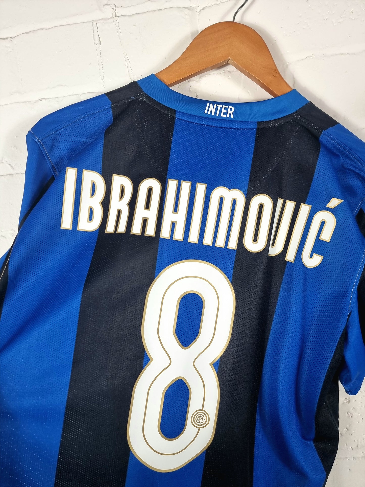 Nike Inter Milan 2008/09 'Ibrahimovic 8' Home Shirt Large