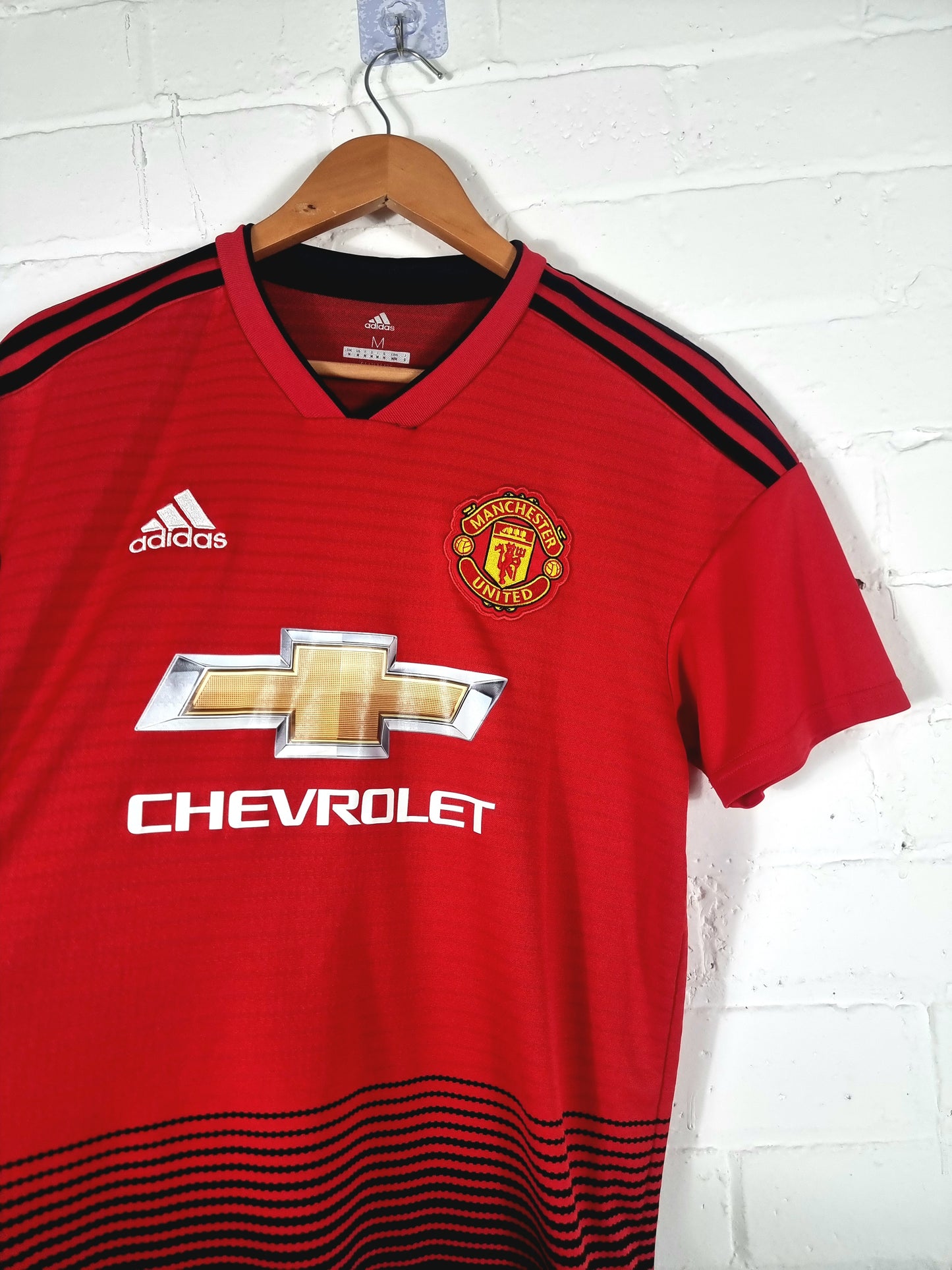 Adidas Manchester United 2018/19 Home Shirt Medium