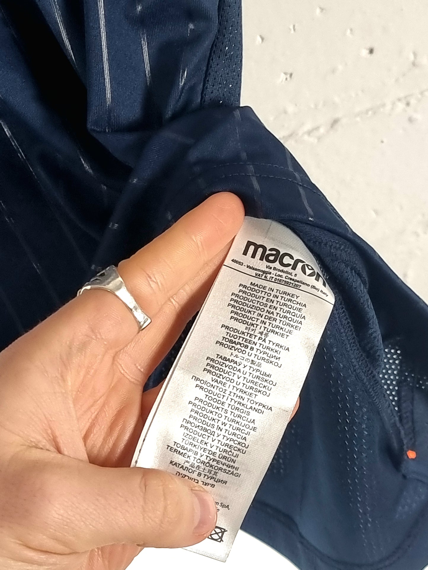 Macron Instanbul Basaksehir 2019/20 BNWT Away Shirt Large