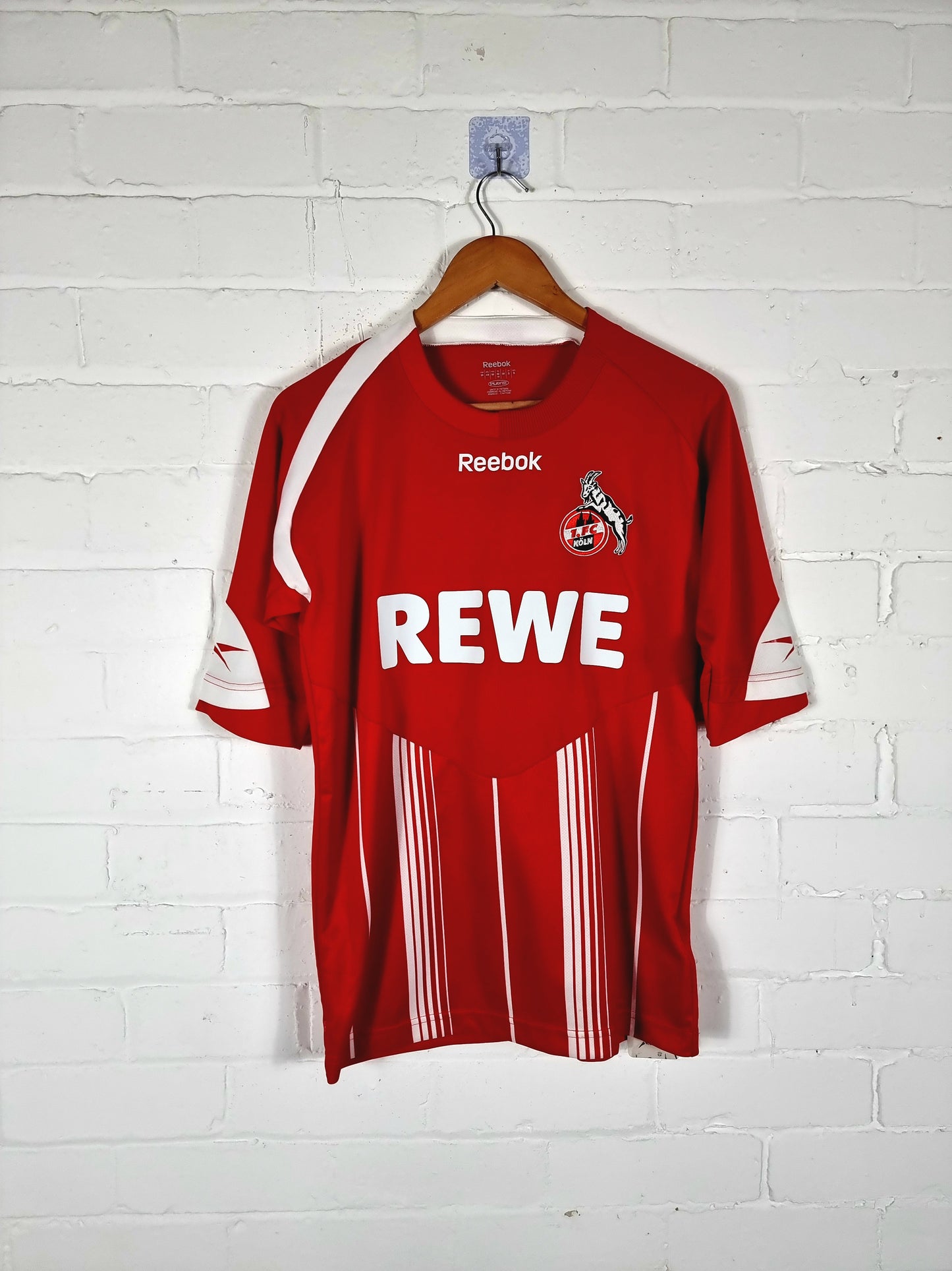 Reebok FC Koln 2009/10 Home Shirt Small