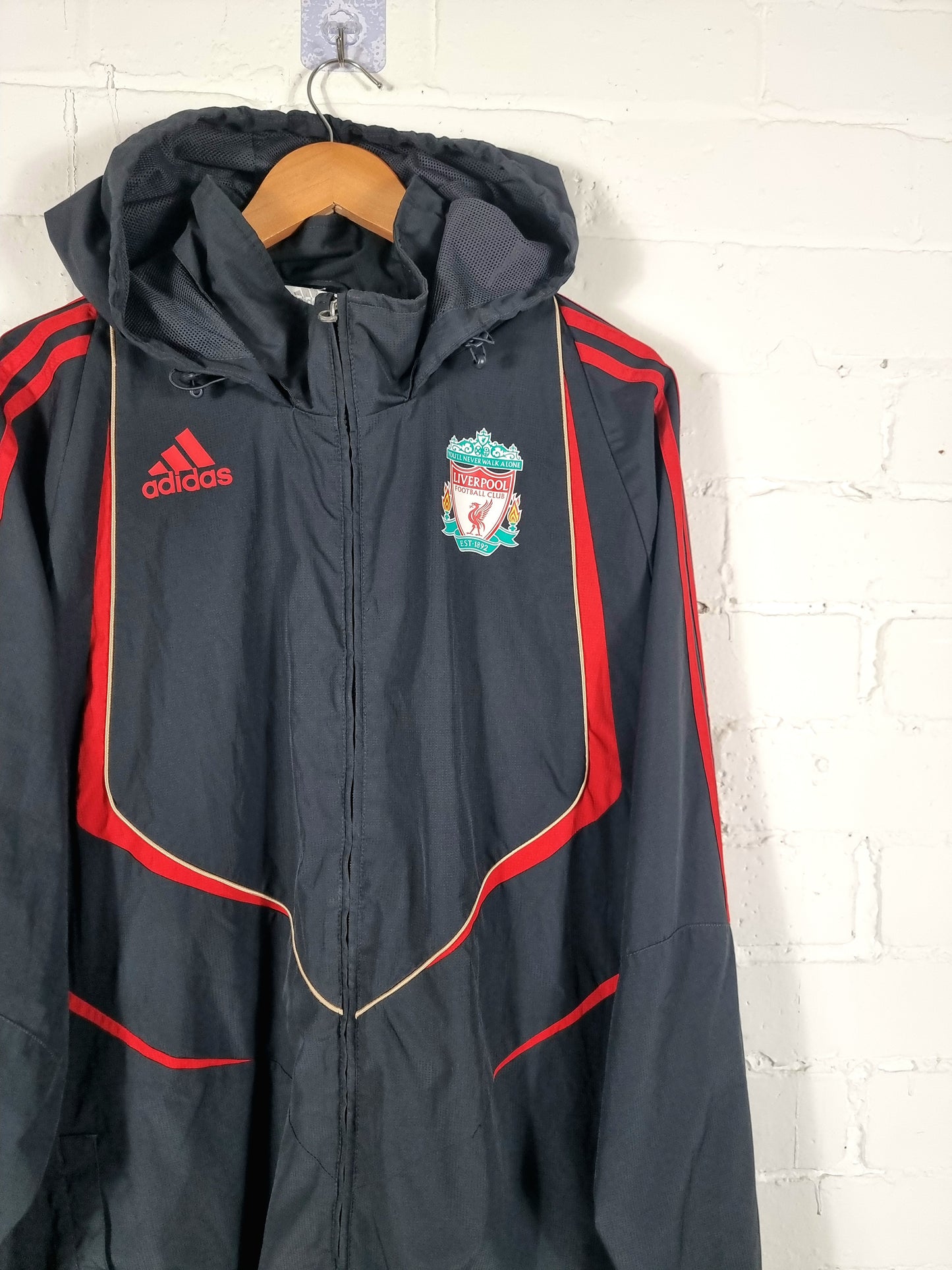 Adidas Liverpool 2009/10 Hooded Rain Jacket XL