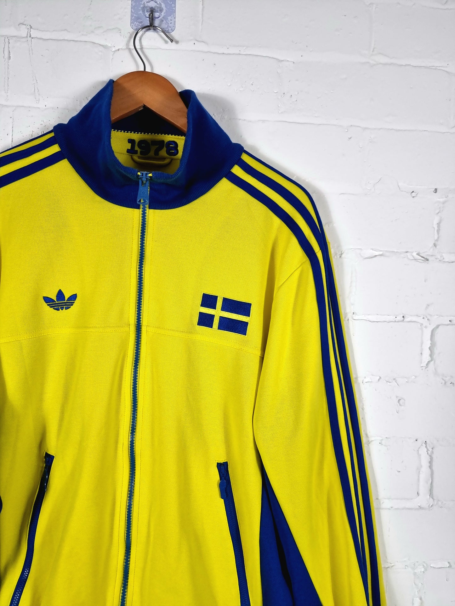 Adidas Originals Sweden 2010 (1978 Reissue) Track Jacket Large