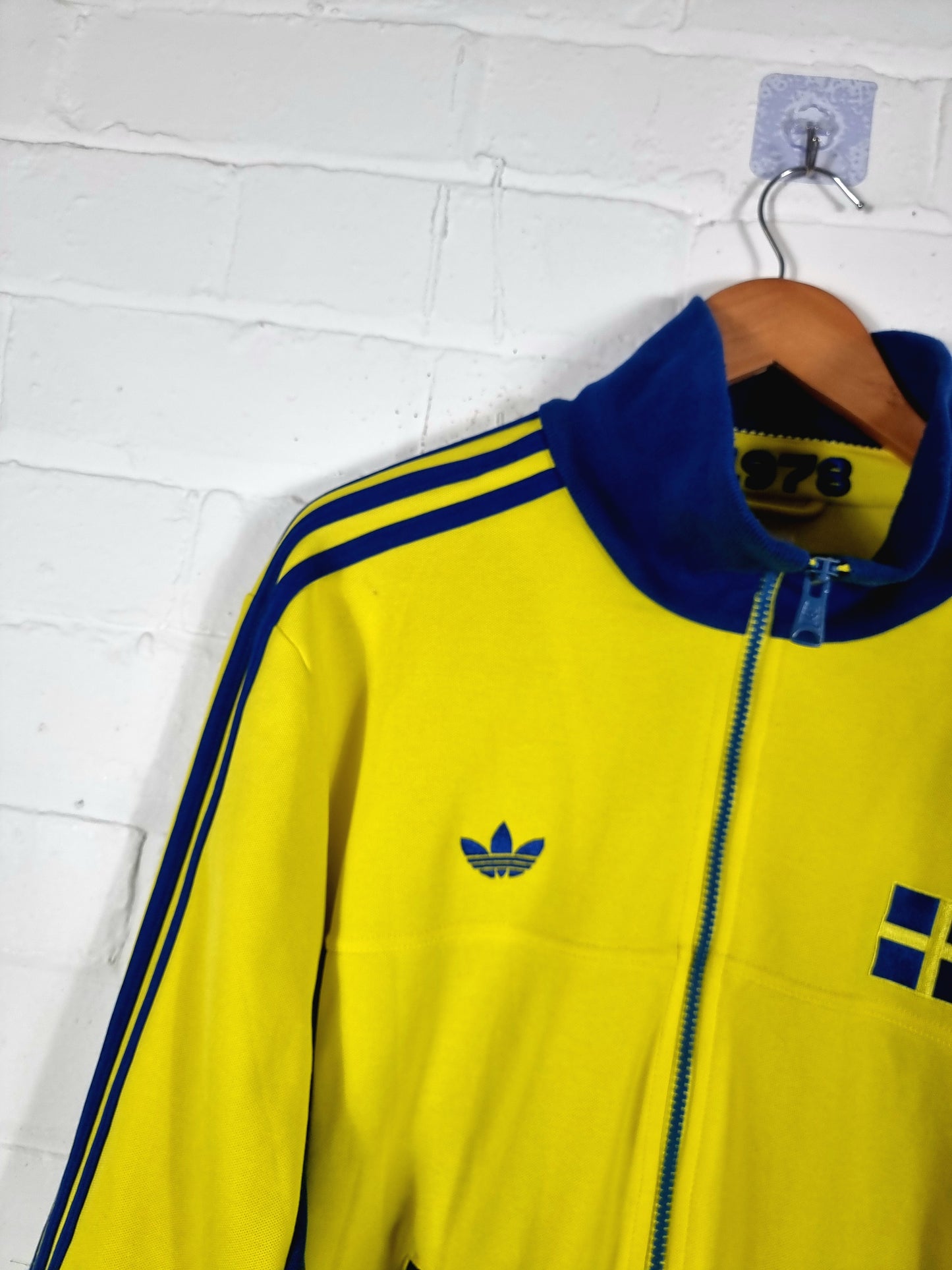 Adidas Originals Sweden 2010 (1978 Reissue) Track Jacket Large