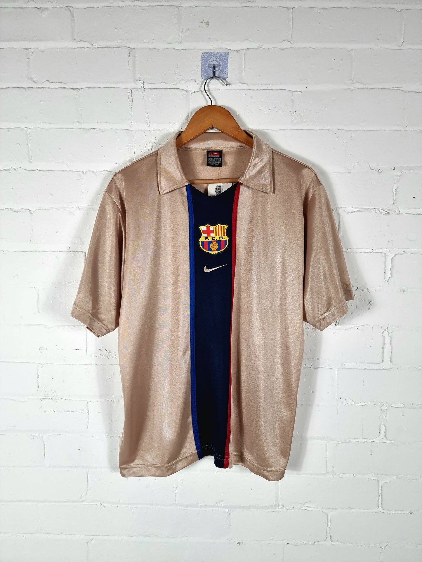 Nike Barcelona 2001/03 Away Shirt Medium