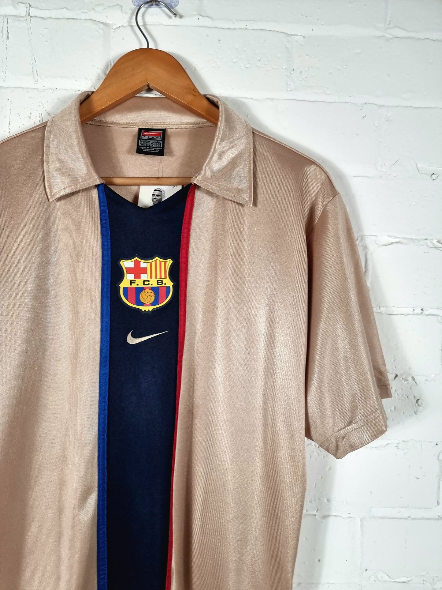 Nike Barcelona 2001/03 Away Shirt Medium