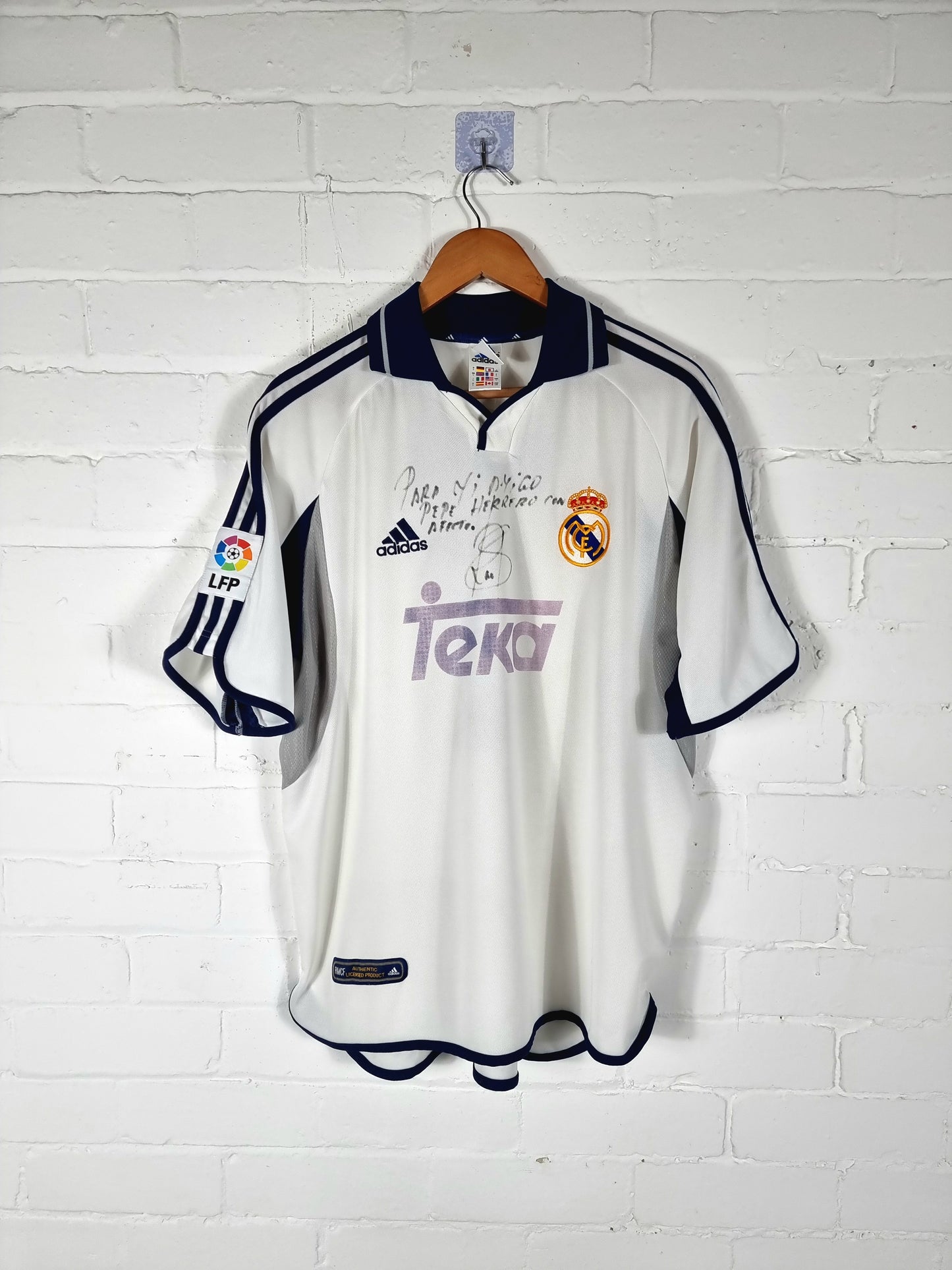 Adidas Real Madrid 2000/01 'Raul 7' Signed Home Shirt Large