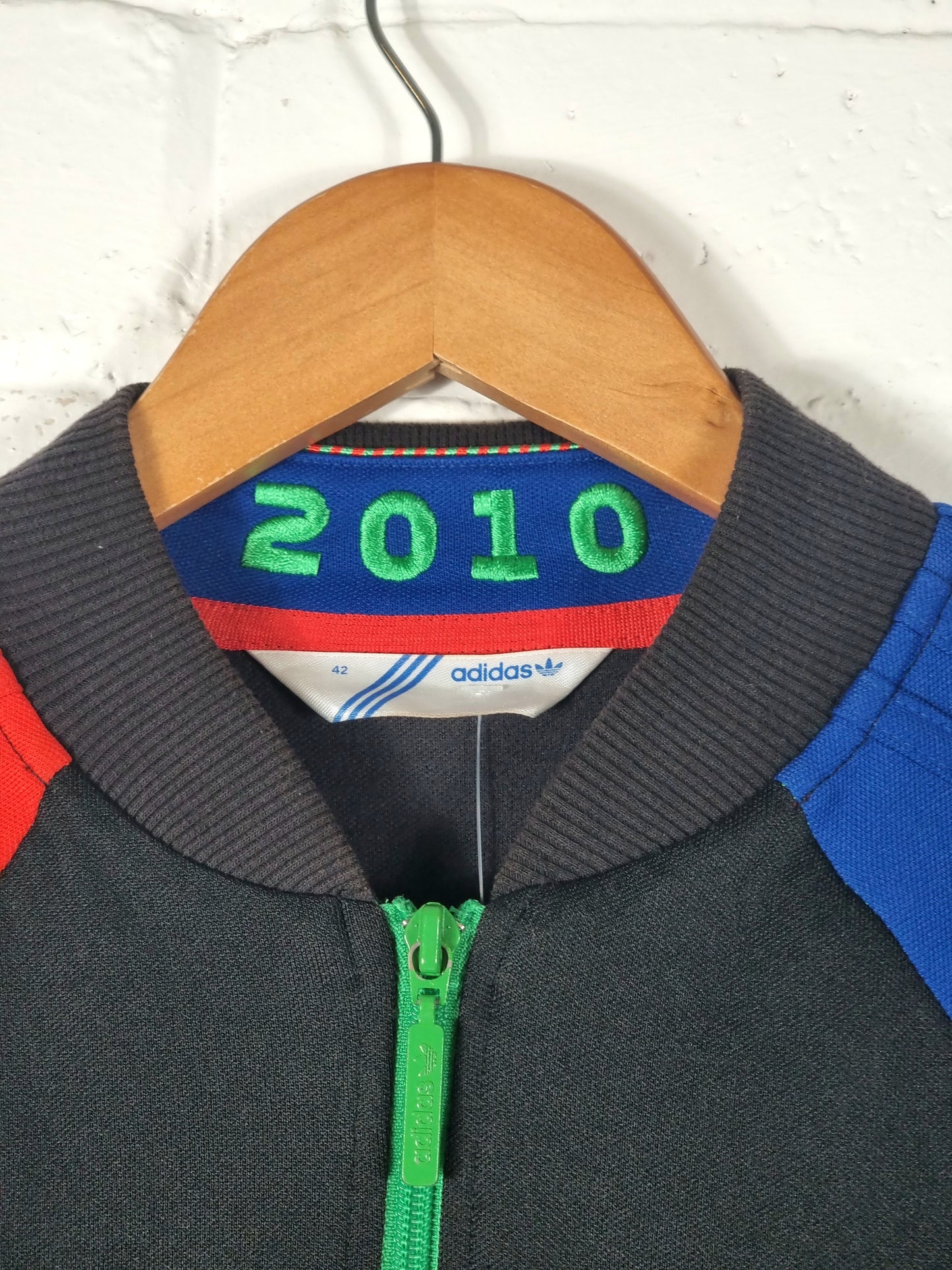 Adidas Originals South Africa 2010 World Cup Women's Track Jacket 42 Medium