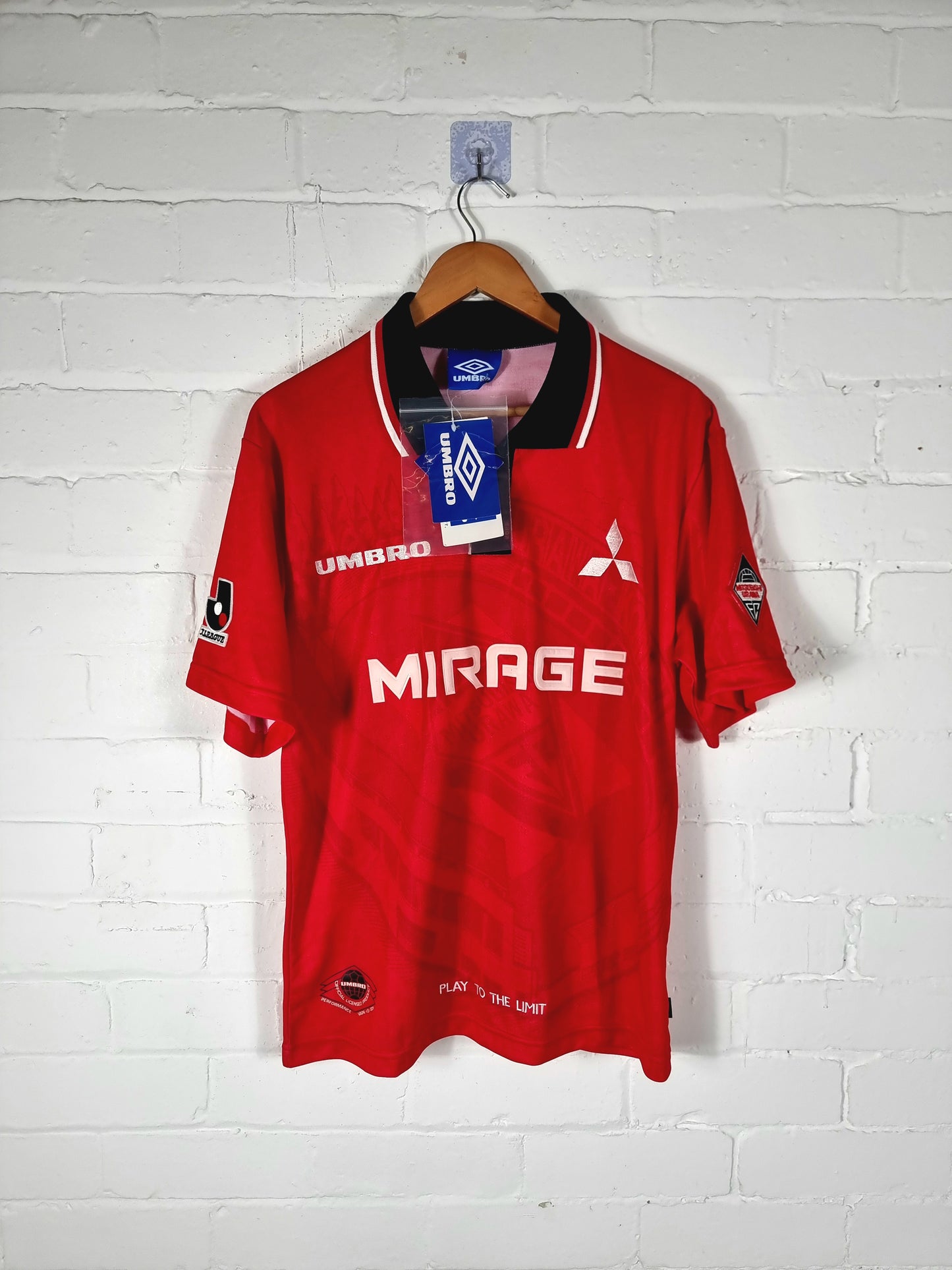 Umbro Urawa Red Diamonds 1996/98 Deadstock Home Shirt Small